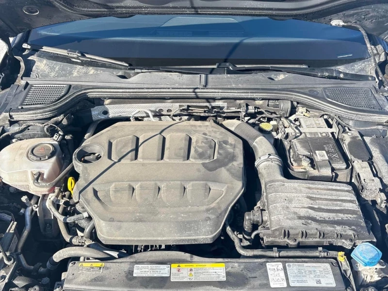 VW Golf GTI * CARFAX * БЕЗ ПЪРВОНАЧАЛНА ВНОСКА, снимка 13 - Автомобили и джипове - 53248326