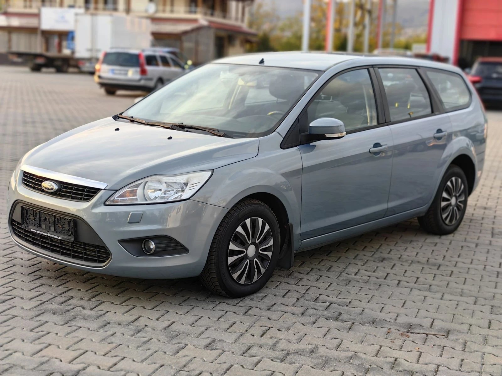 Ford Focus 1.6хди 90кс 2010г. - изображение 2