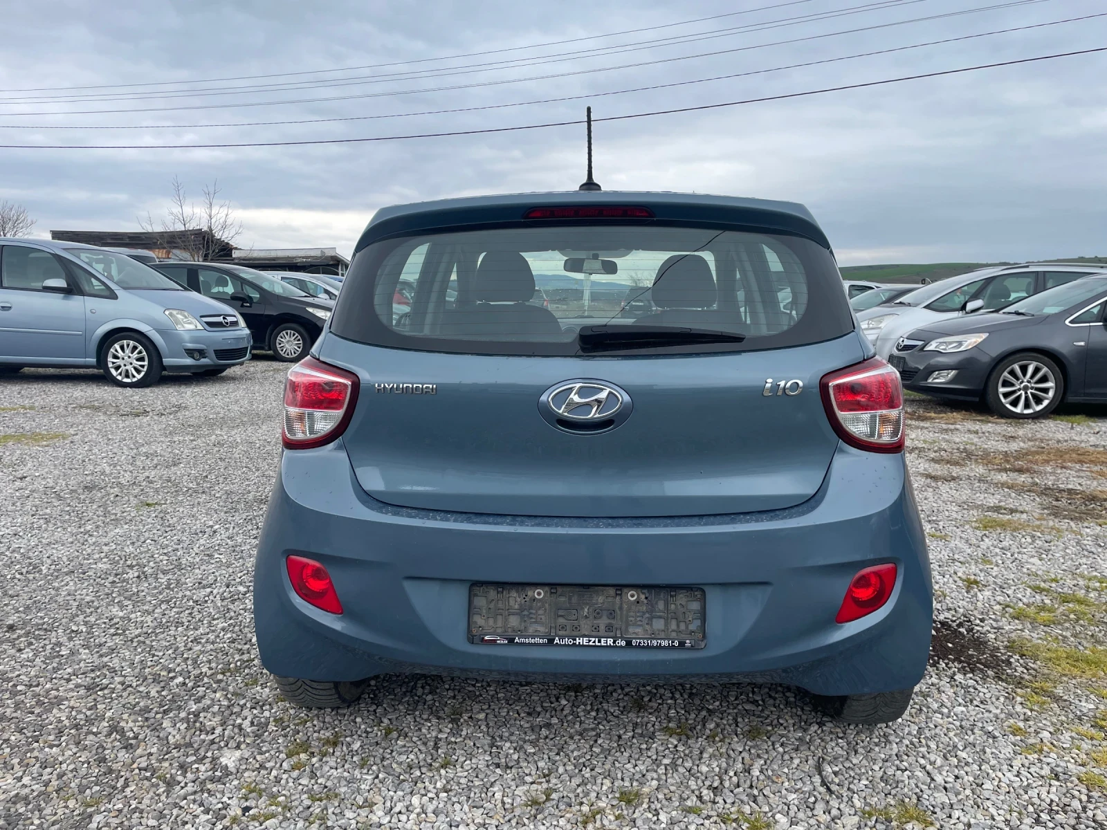 Hyundai I10 1.0i NAVI* CARPLAY* KLIMA - изображение 5