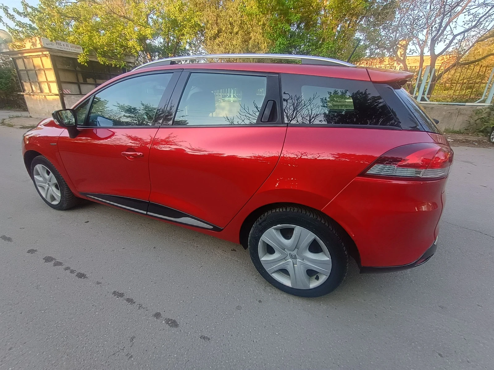 Renault Clio 1.2 75hp Euro 6  - изображение 6