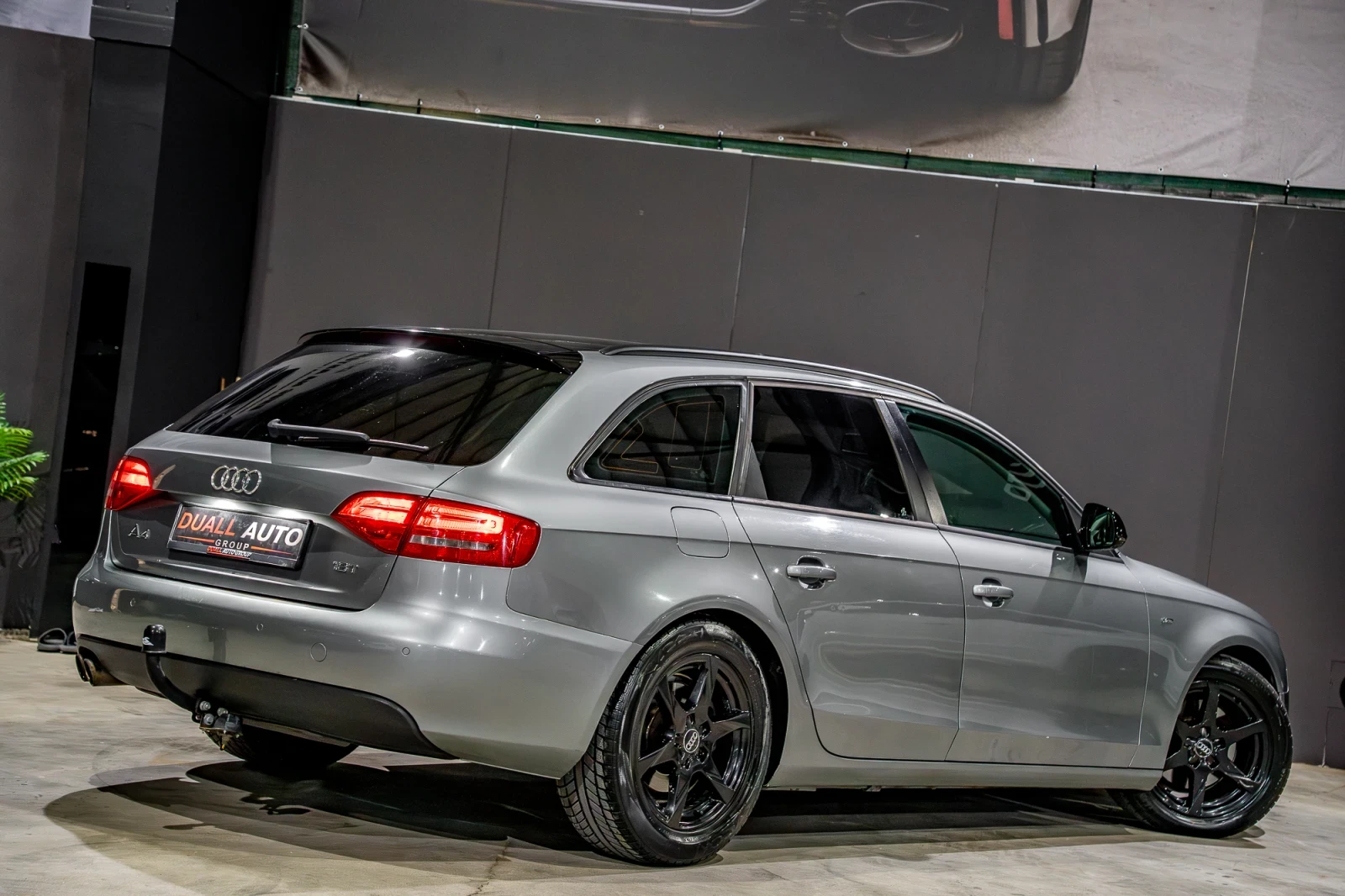 Audi A4 1.8 T / LED / TEMPOMAT / SHADOW LINE /  - изображение 4