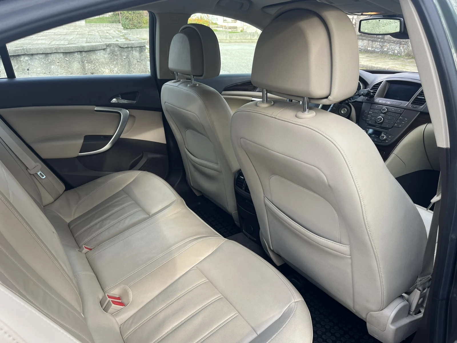 Opel Insignia 2.0 CDTI - изображение 8