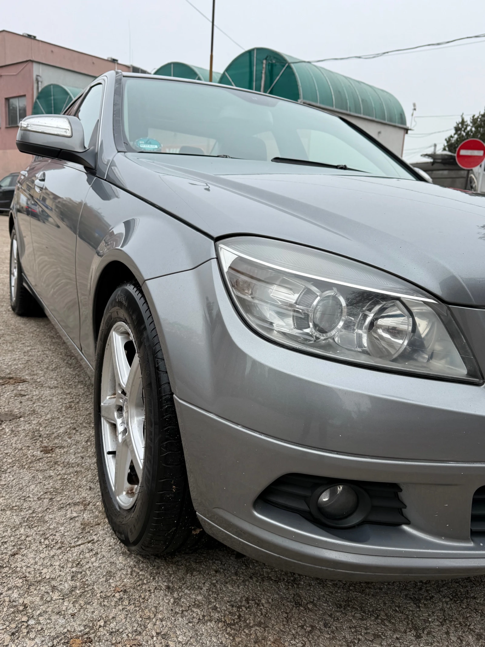 Mercedes-Benz C 200        | Mobile.bg   6