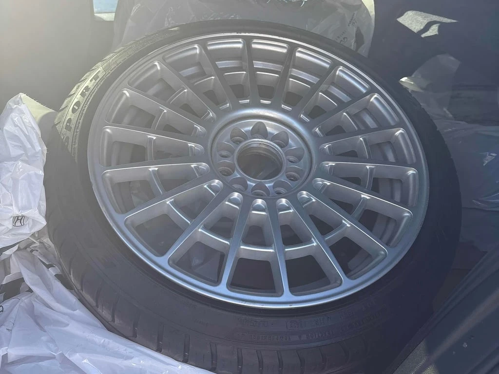 VW Golf GTI * CARFAX * БЕЗ ПЪРВОНАЧАЛНА ВНОСКА - изображение 10