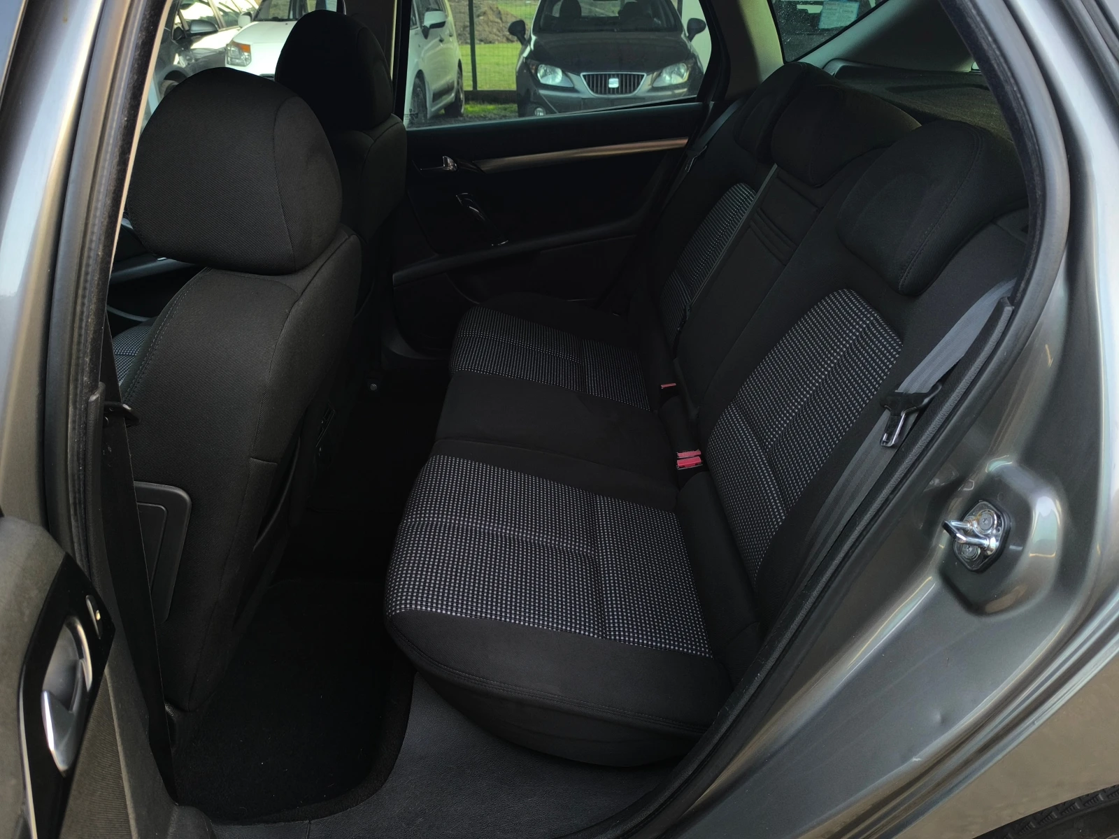 Peugeot 407 -2.0HDI-140��-6 ��������-��������-���������-�����- | Mobile.bg � ����������� 12