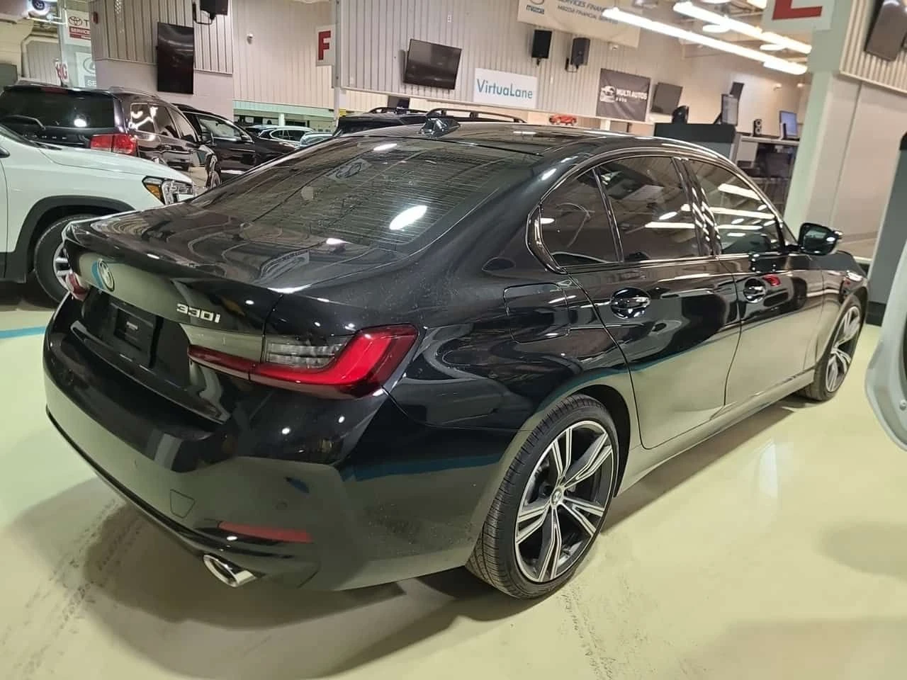 BMW 330 XDRIVE| 2 KЛЮЧА| АМБИЕНТ| CARFAX| , снимка 3 - Автомобили и джипове - 53985389