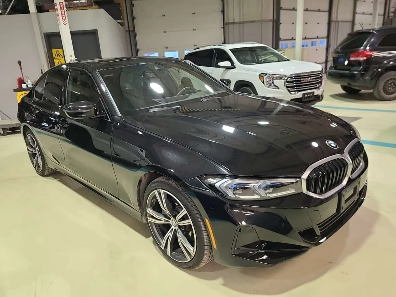 BMW 330 XDRIVE| 2 KЛЮЧА| АМБИЕНТ| CARFAX| , снимка 2 - Автомобили и джипове - 53985389