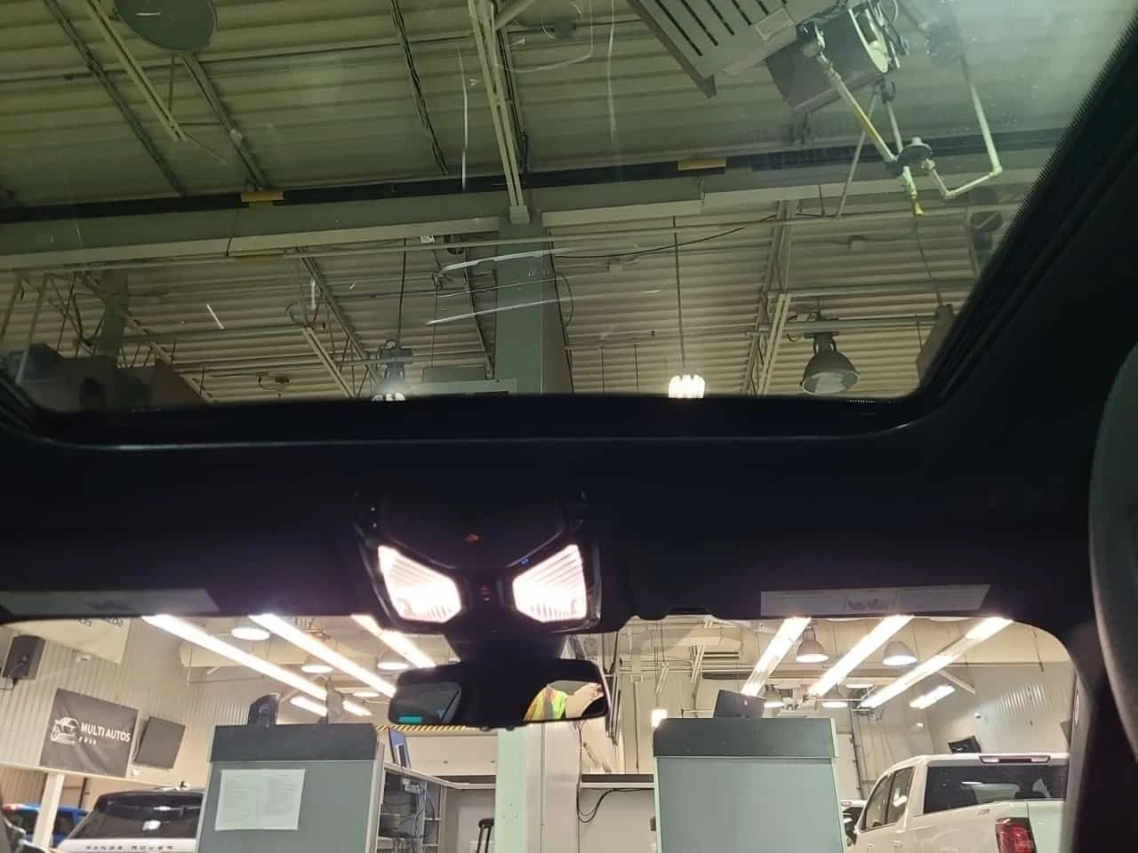 BMW 330 XDRIVE| 2 KЛЮЧА| АМБИЕНТ| CARFAX| , снимка 14 - Автомобили и джипове - 53985389