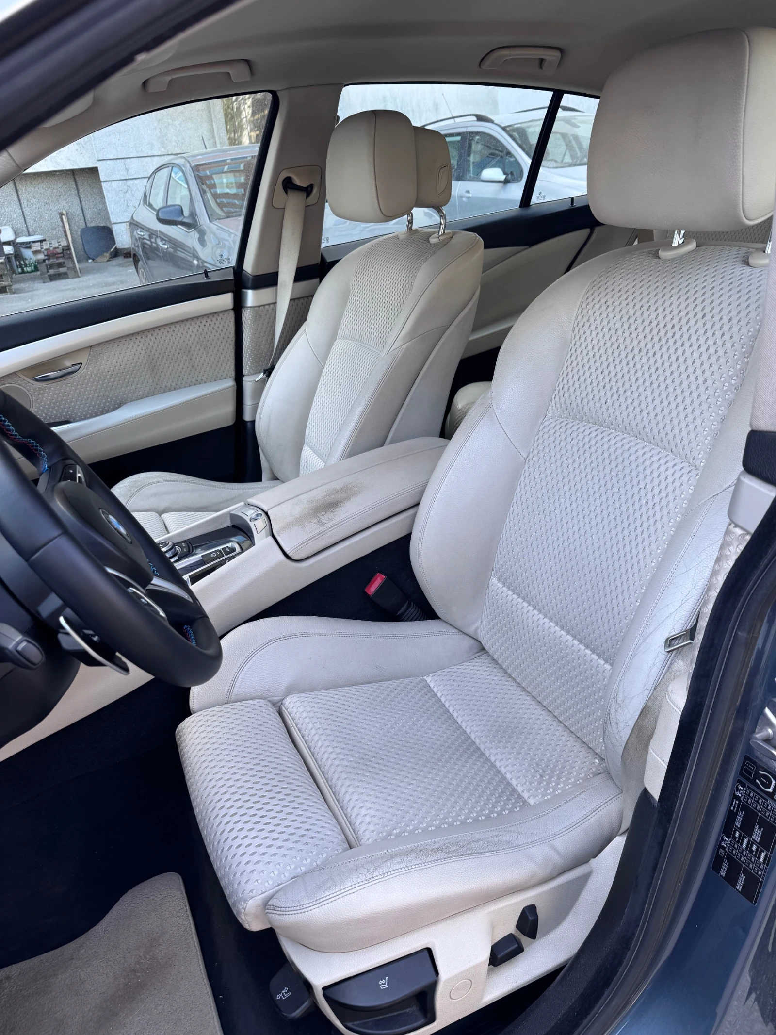 BMW 5 Gran Turismo, снимка 10 - Автомобили и джипове - 54228227