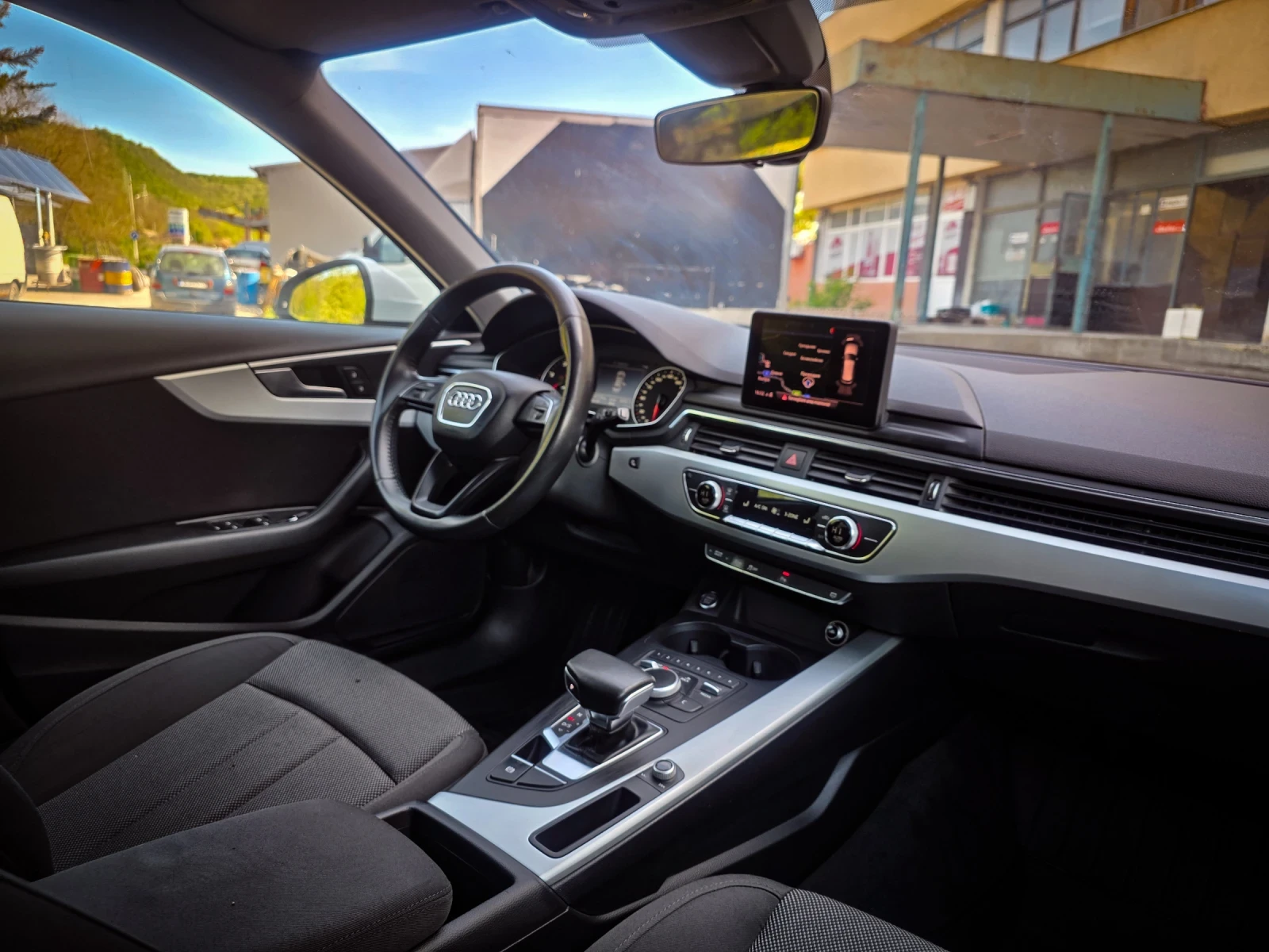 Audi A4 = 2.0TDI= FACELIFT= , снимка 7 - Автомобили и джипове - 54344809