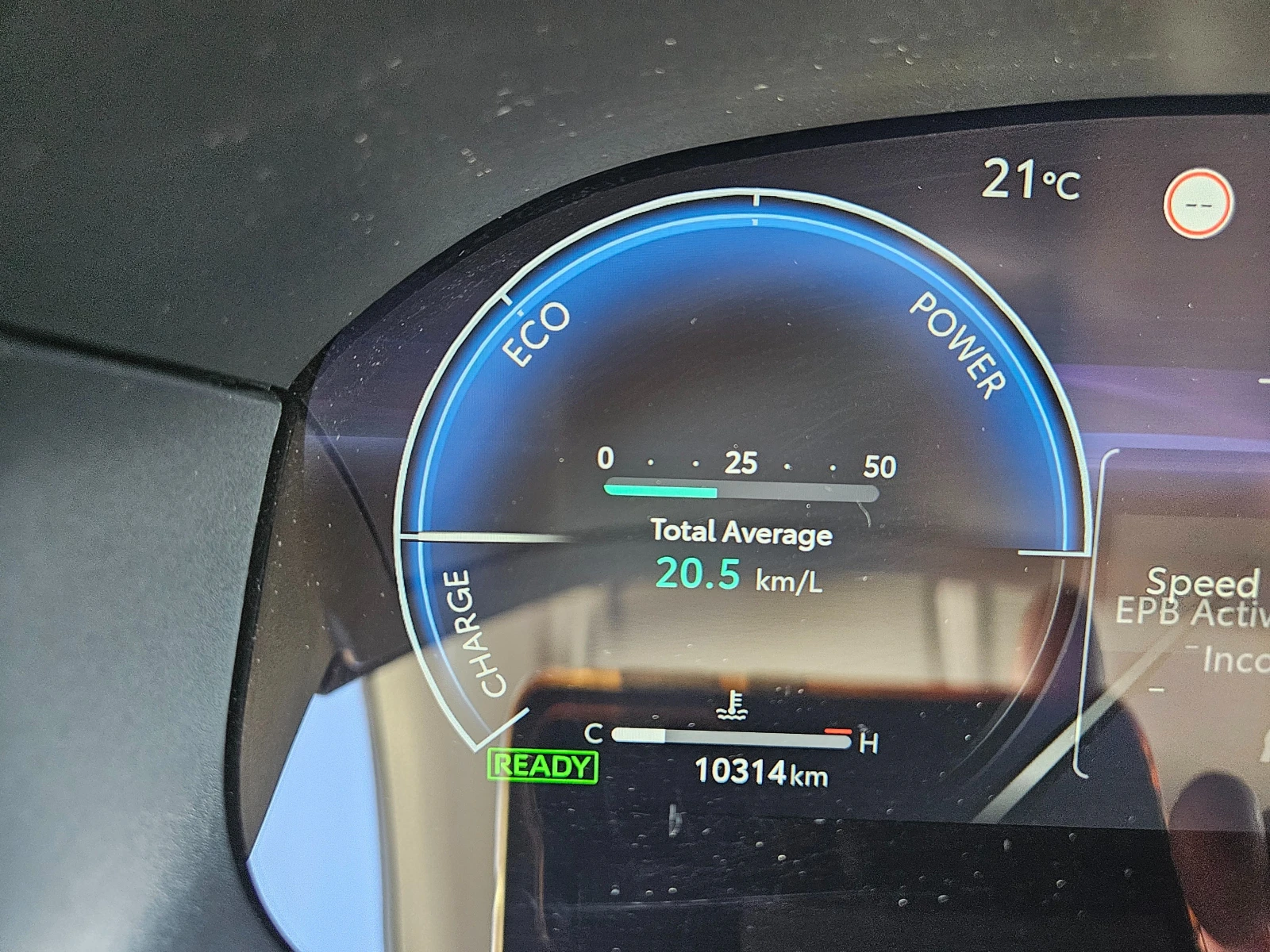 Toyota Yaris Cross 1.5i HEV  10000KM, снимка 10 - Автомобили и джипове - 54790486