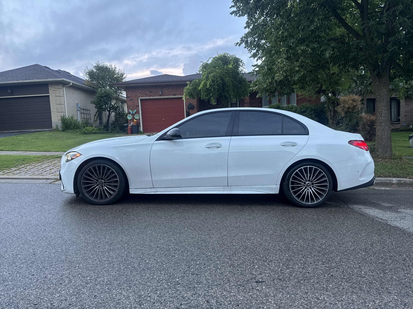 Mercedes-Benz C 300, снимка 2 - Автомобили и джипове - 55702705