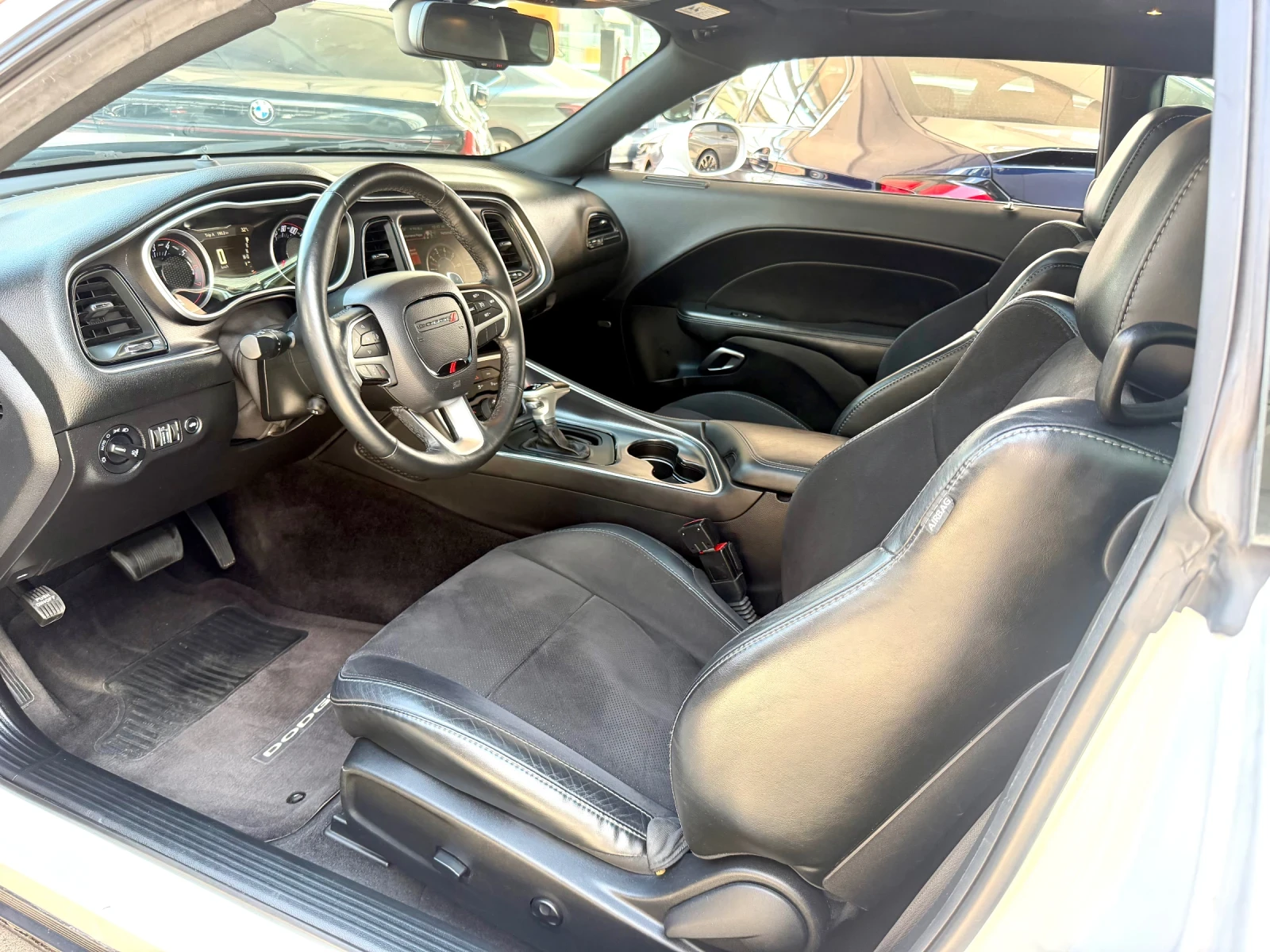 Dodge Challenger  5. 7#RT#HEMI#ОБДУХВАНЕ#ALPINE#KEYLESS, снимка 15 - Автомобили и джипове - 55965627