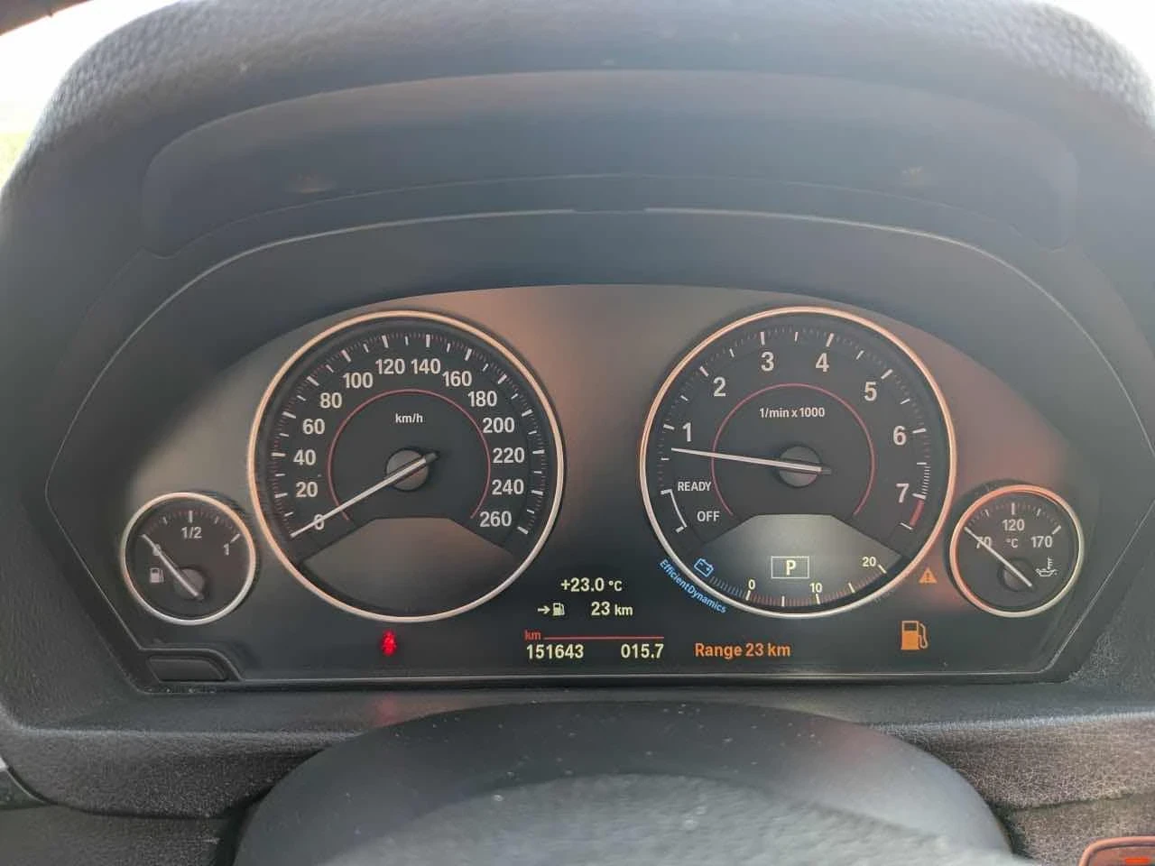 BMW 330 XDRIVE* ПОДГРЕВ* ШИБИДАХ* CARFAX , снимка 8 - Автомобили и джипове - 56060320