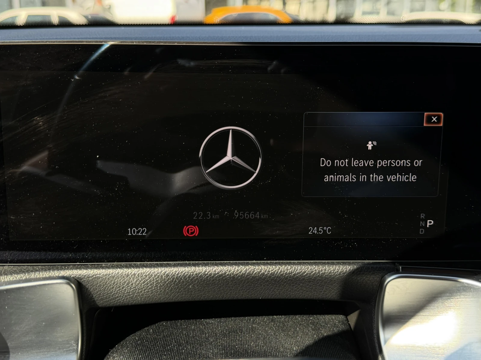 Mercedes-Benz EQB 300 4MATIC Progressive, снимка 11 - Автомобили и джипове - 56129061