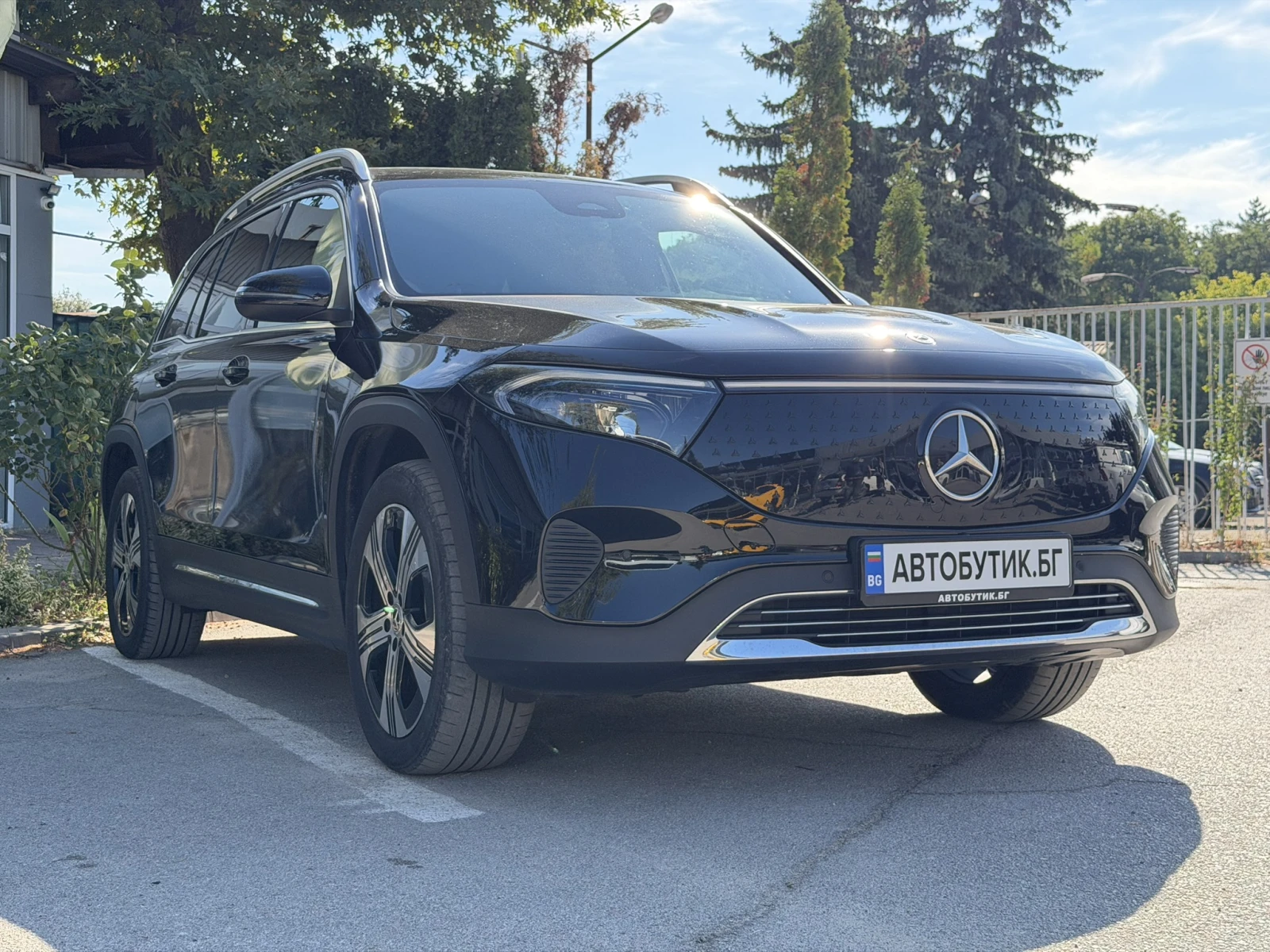 Mercedes-Benz EQB 300 4MATIC Progressive
