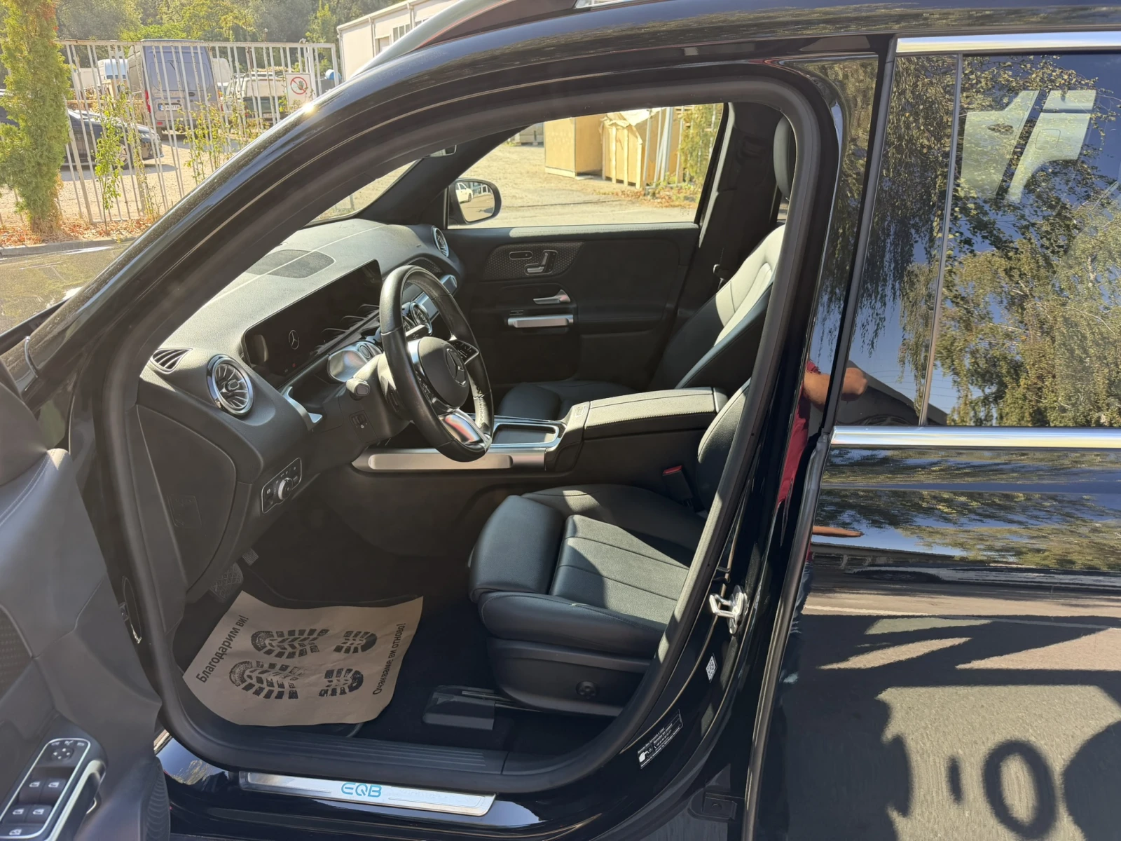 Mercedes-Benz EQB 300 4MATIC Progressive, снимка 7 - Автомобили и джипове - 56129061