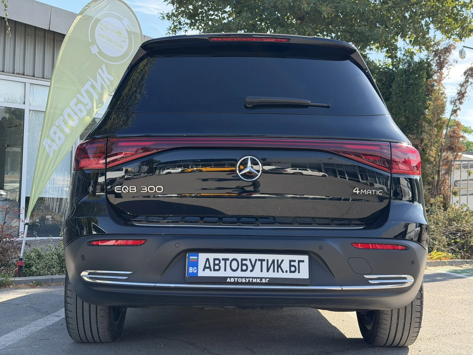 Mercedes-Benz EQB 300 4MATIC Progressive, снимка 5 - Автомобили и джипове - 56129061