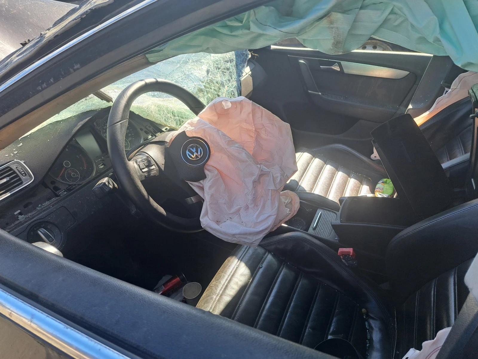 VW Passat, снимка 3 - Автомобили и джипове - 56436611