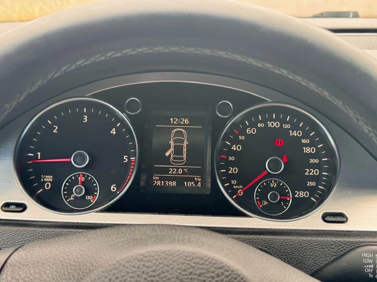 VW Passat, снимка 15 - Автомобили и джипове - 56559300