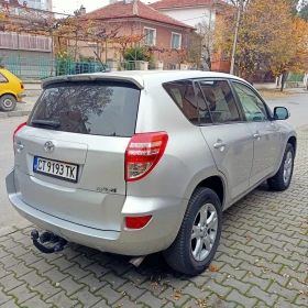 Toyota Rav4 2.2 d4d, снимка 5