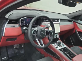 Jaguar F-PACE P550 SVR  CARFAX, снимка 13