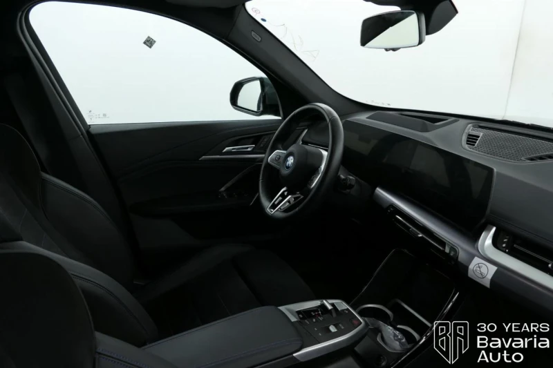 BMW iX1 30 xDrive M Sport Paket , снимка 6 - Автомобили и джипове - 53073756