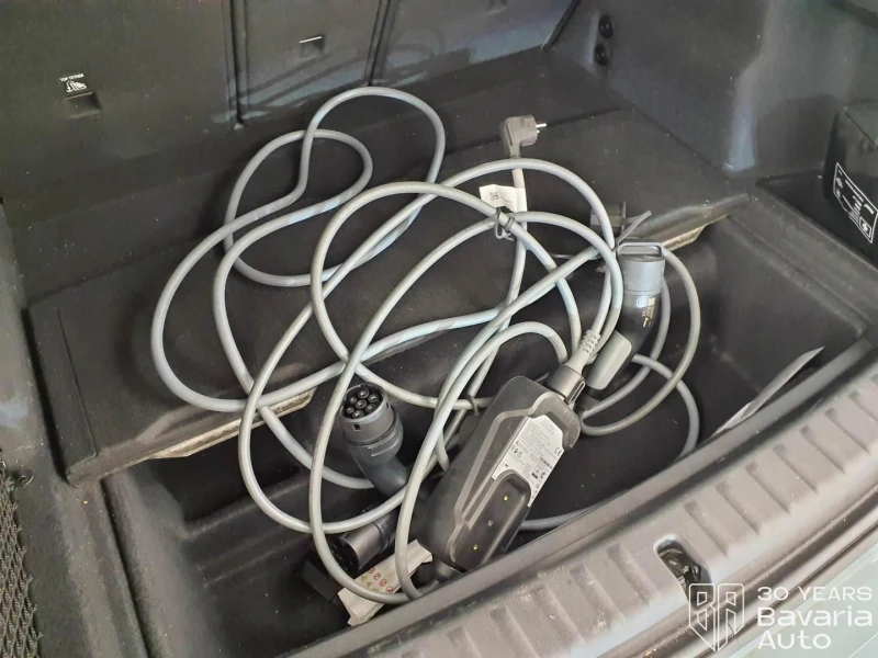 BMW iX1 30 xDrive M Sport Paket , снимка 12 - Автомобили и джипове - 53073756