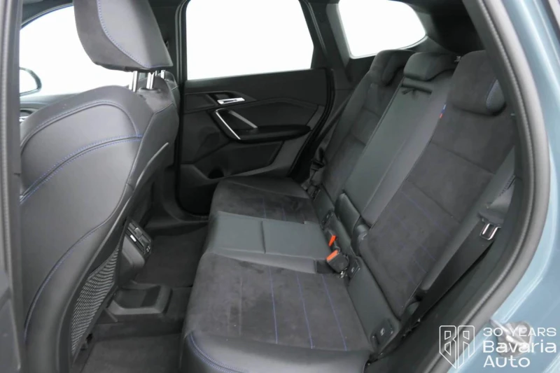 BMW iX1 30 xDrive M Sport Paket , снимка 8 - Автомобили и джипове - 53073756