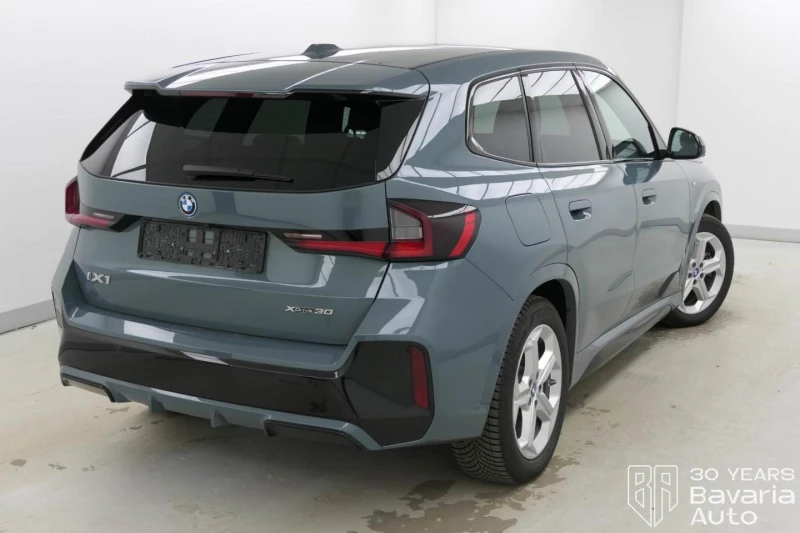 BMW iX1 30 xDrive M Sport Paket , снимка 3 - Автомобили и джипове - 53073756