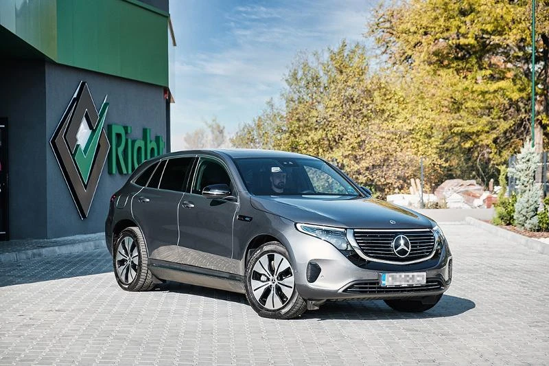 Mercedes-Benz EQC AMG 400 4MATIC, снимка 1 - Автомобили и джипове - 38472928