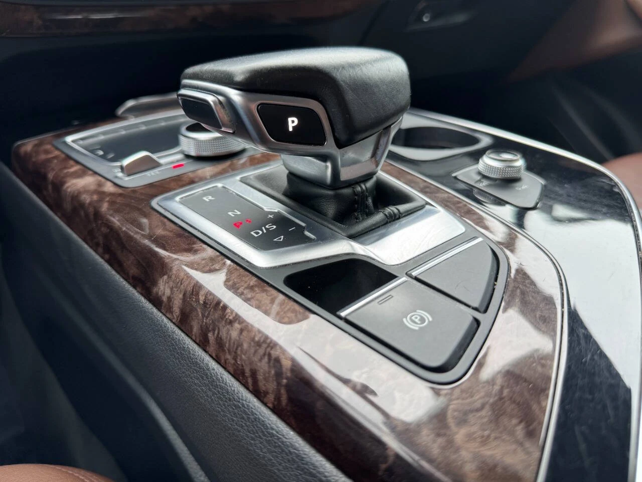 Audi Q7 3.0T Premium Plus АВТОКРЕДИТ - изображение 9