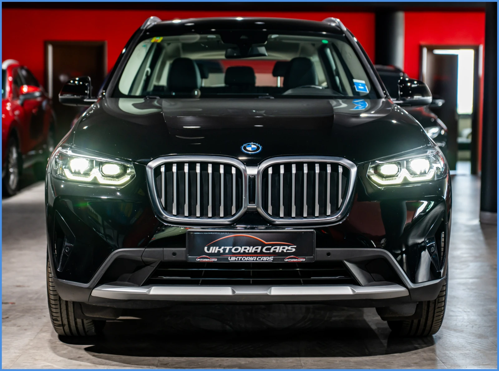 BMW X3 30e* xDrive* Plug-in Hybrid - изображение 2