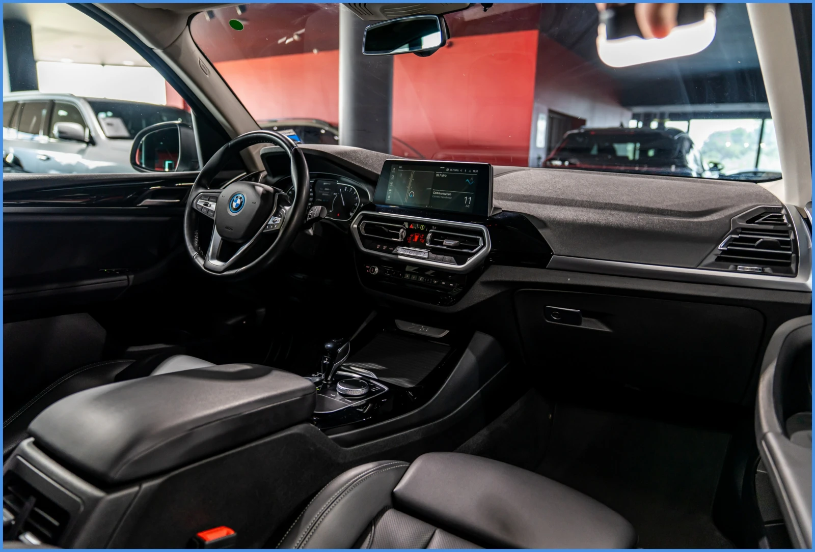 BMW X3 30e* xDrive* Plug-in Hybrid | Mobile.bg   16