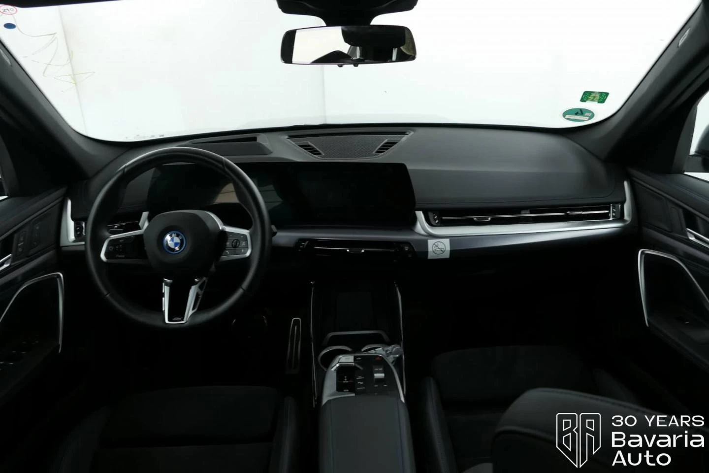 BMW iX1 30 xDrive M Sport Paket  | Mobile.bg � ����������� 7