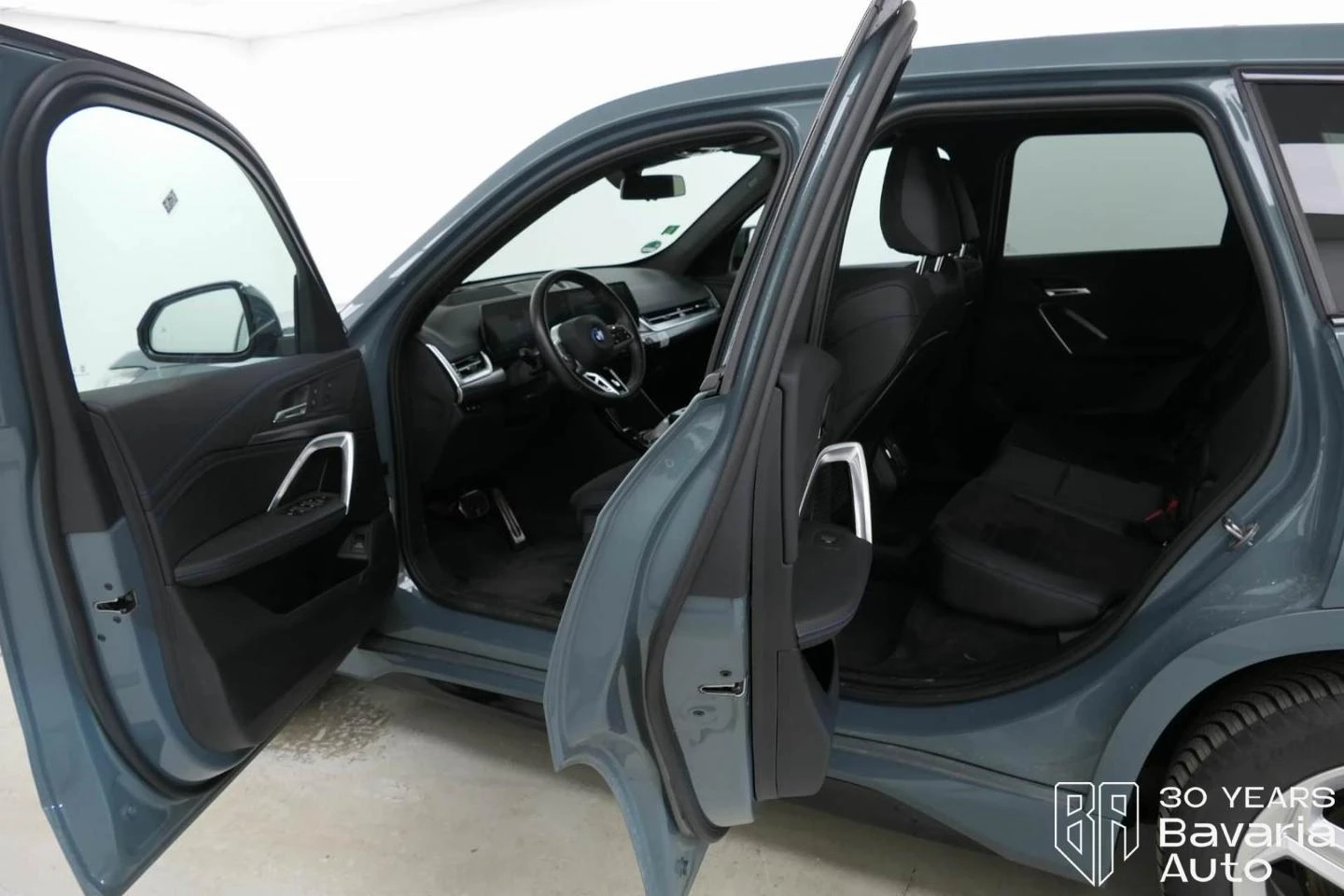 BMW iX1 30 xDrive M Sport Paket  | Mobile.bg � ����������� 5