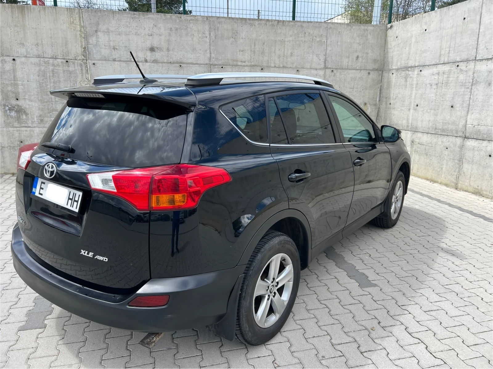 Toyota Rav4 2.5L XLE 4x4 | Mobile.bg � ����������� 12