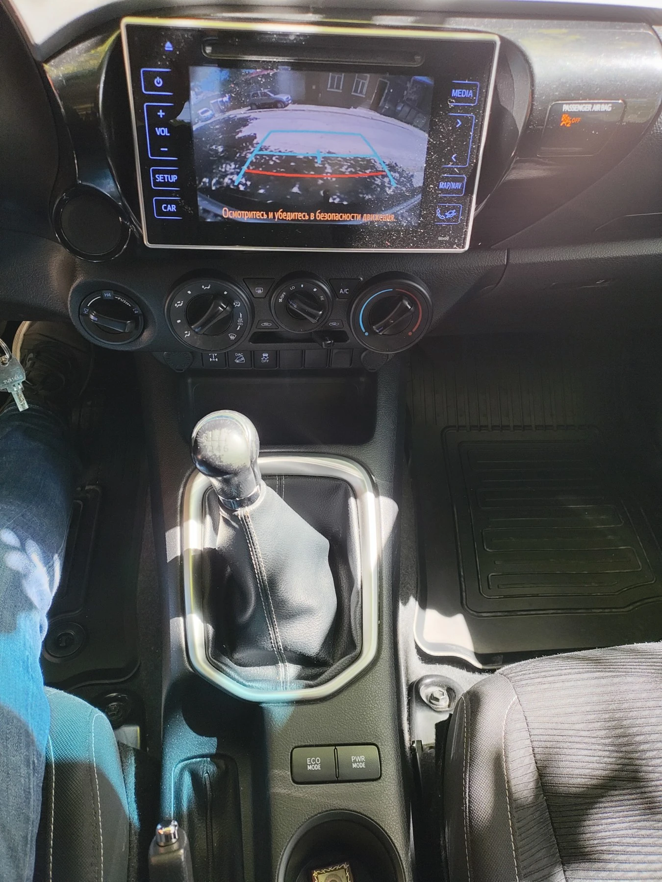 Toyota Hilux 2.4 d4d - изображение 8