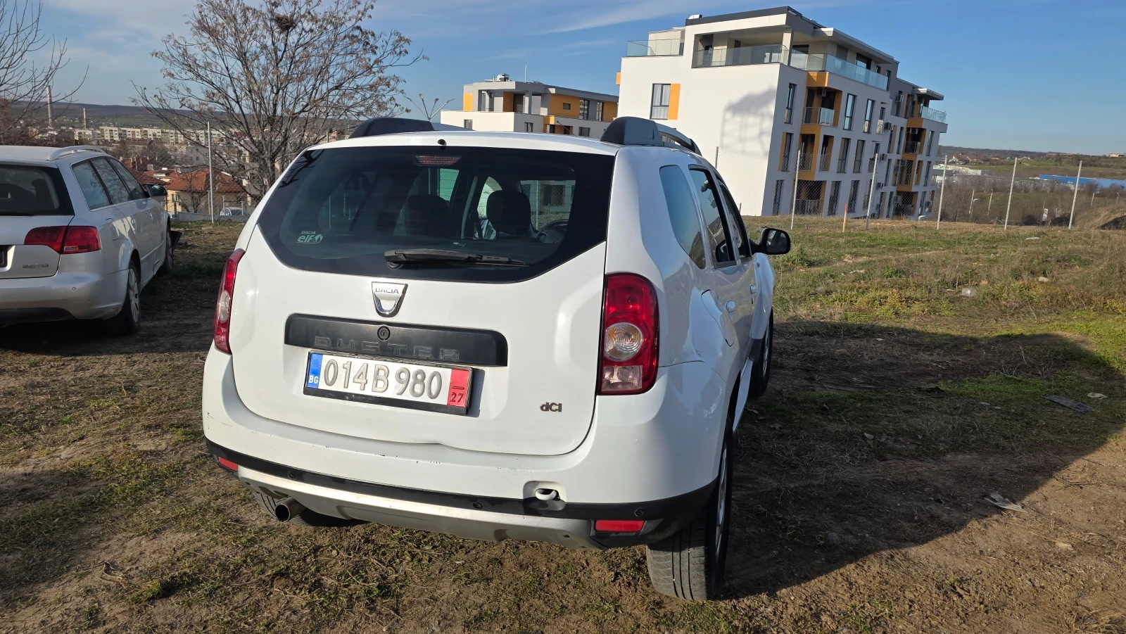 Dacia Duster 1.5dci, снимка 7 - Автомобили и джипове - 53773205