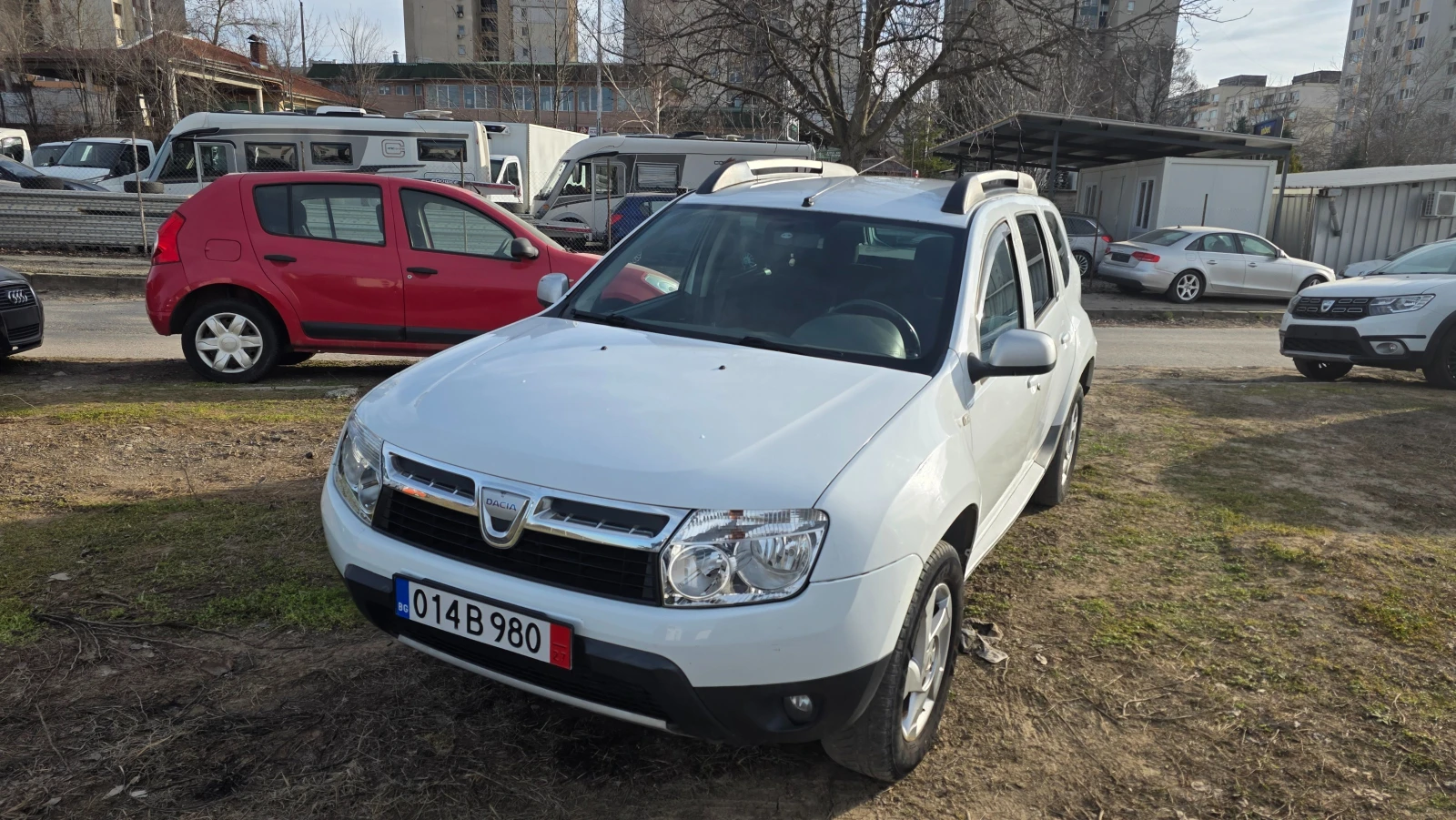 Dacia Duster 1.5dci, снимка 4 - Автомобили и джипове - 53773205