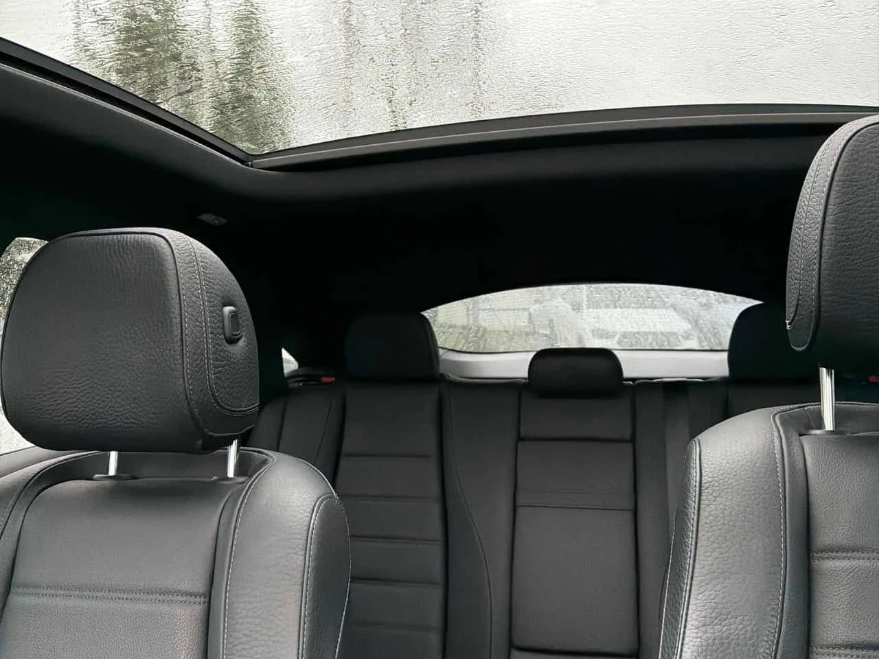 Mercedes-Benz GLE * 450 * PANO* KEYLESS* ПОДГРЕВ* , снимка 11 - Автомобили и джипове - 54316259