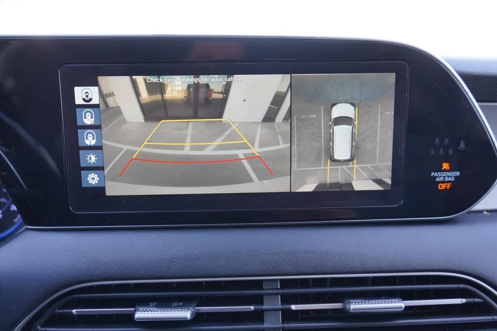 Hyundai Palisade Luxury* AWD* 360* КАМЕРИ* ШИБИДАХ*  , снимка 13 - Автомобили и джипове - 54586471