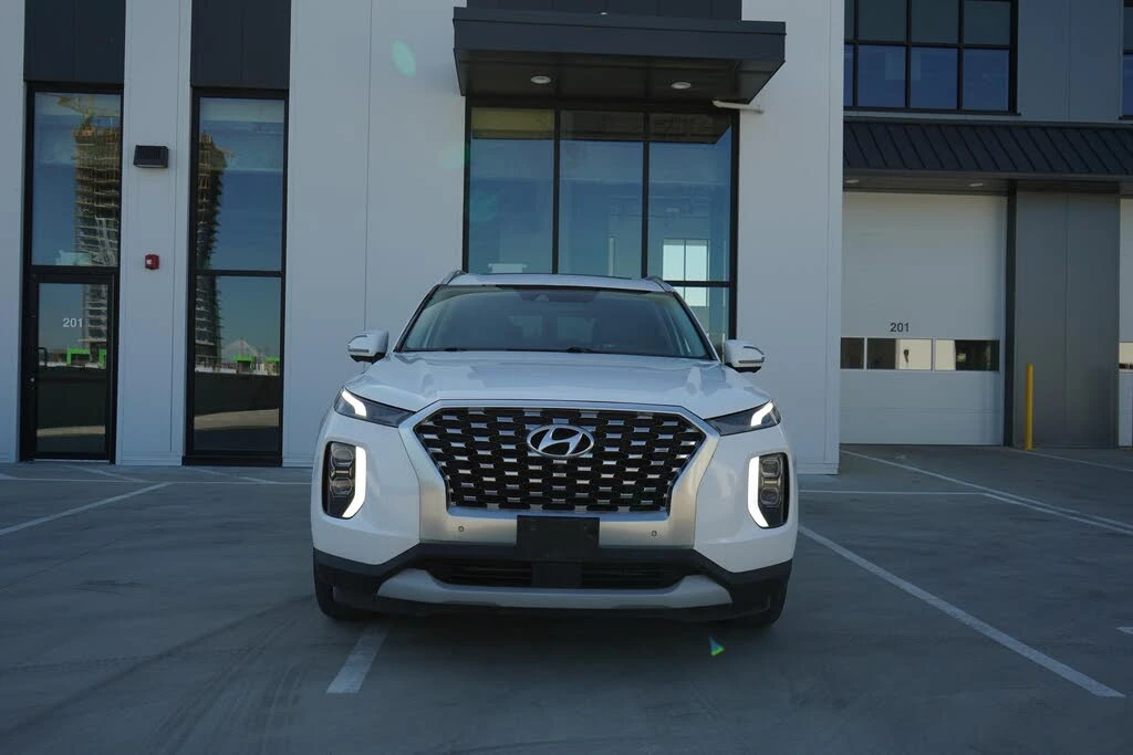 Hyundai Palisade Luxury* AWD* 360* КАМЕРИ* ШИБИДАХ*  , снимка 3 - Автомобили и джипове - 54586471