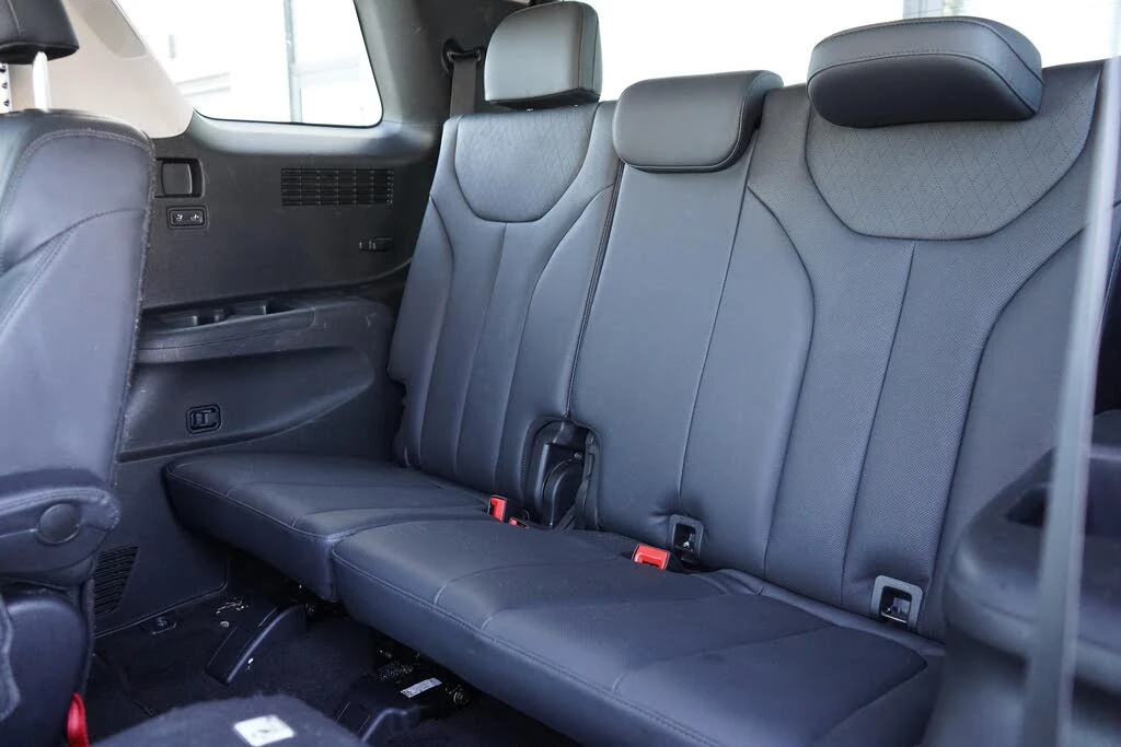 Hyundai Palisade Luxury* AWD* 360* КАМЕРИ* ШИБИДАХ*  , снимка 10 - Автомобили и джипове - 54586471