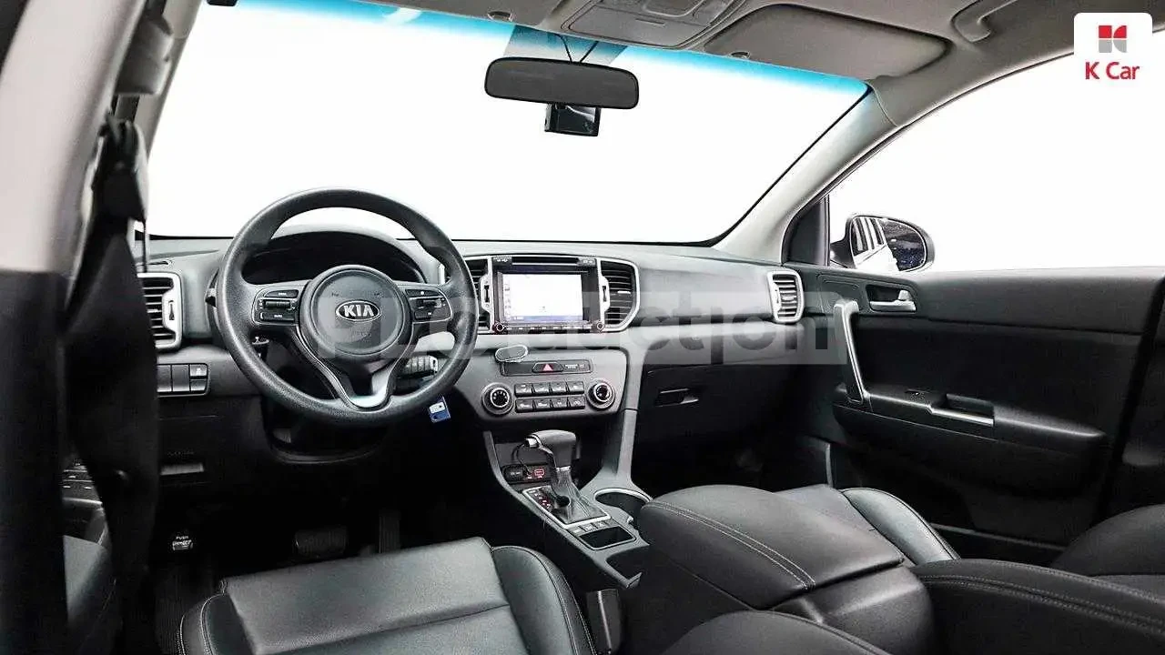 Kia Sportage 2.0 4x4| КОЖА| КАМЕРА| ВКЛ.ТЕХНОТЕСТ, снимка 2 - Автомобили и джипове - 54629140