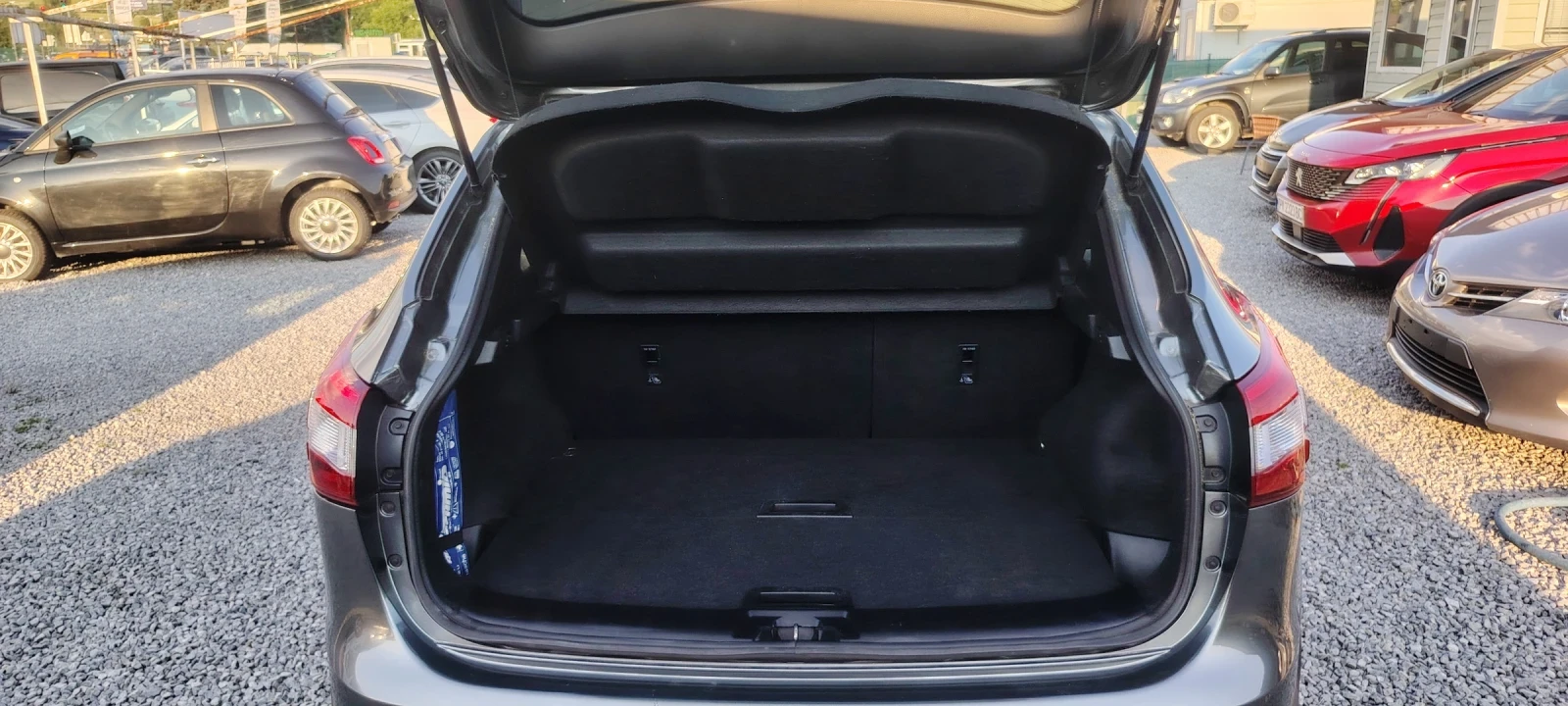 Nissan Qashqai 1, 2-115к.с.Евро 6, снимка 13 - Автомобили и джипове - 55066181
