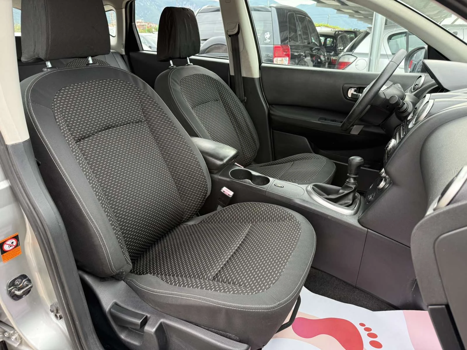 Nissan Qashqai 1.5DCI Italia, снимка 13 - Автомобили и джипове - 55413708
