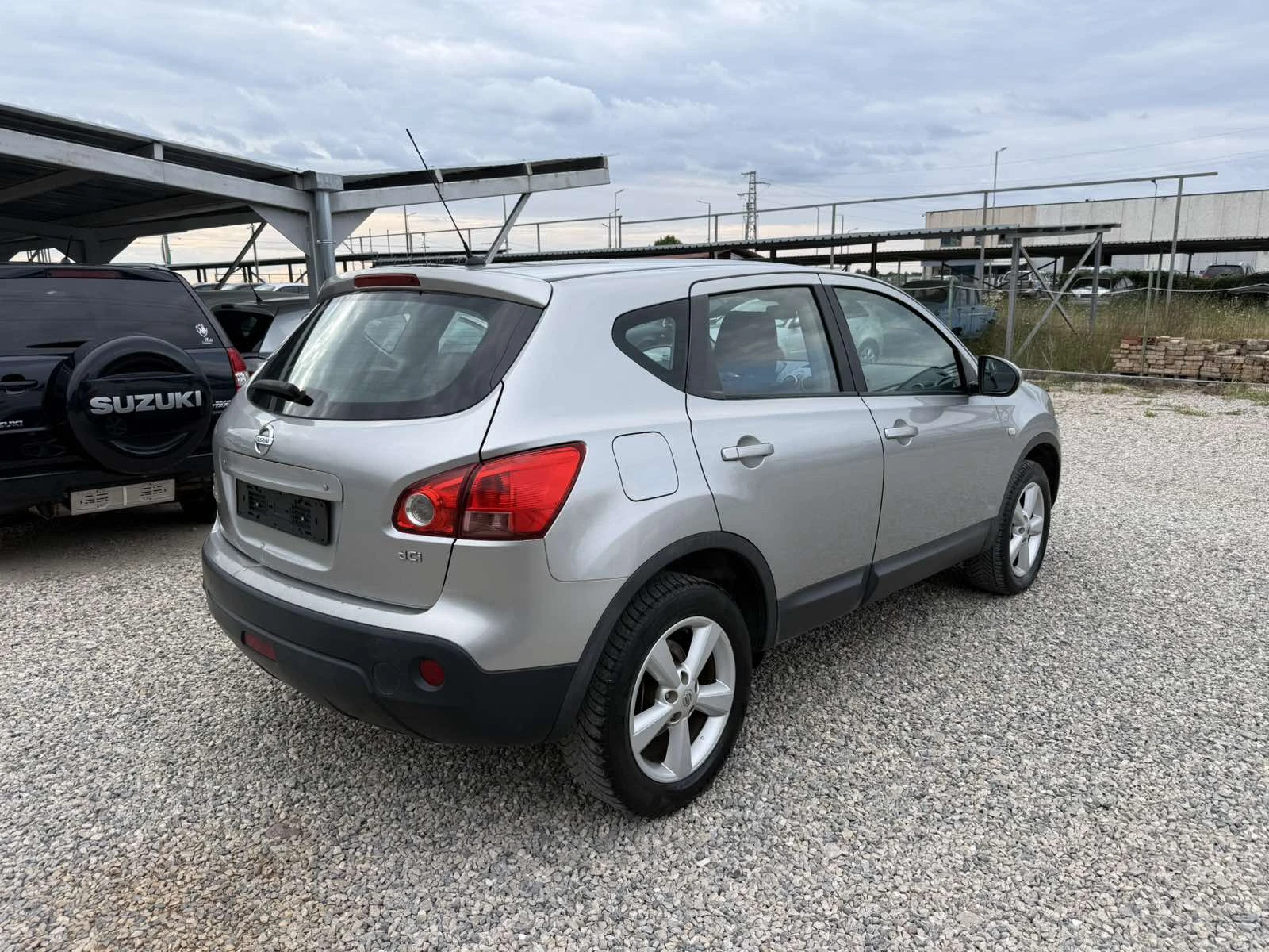 Nissan Qashqai 1.5DCI Italia, снимка 6 - Автомобили и джипове - 55413708