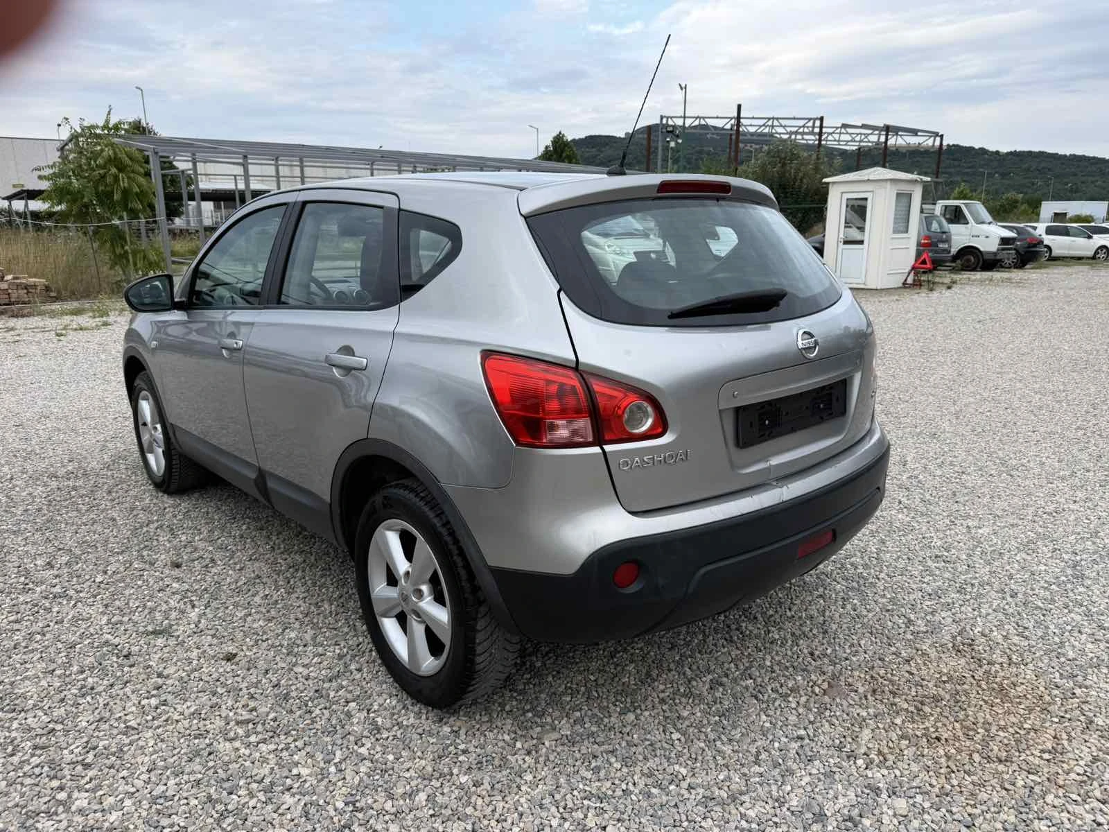 Nissan Qashqai 1.5DCI Italia, снимка 7 - Автомобили и джипове - 55413708