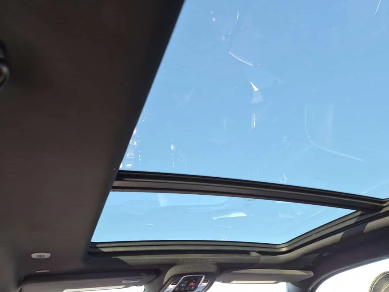 Dodge RAM 1500 * LARAMIE CREW CAB SHORT BED * CARFAX * ��� ������ | Mobile.bg � ����������� 13